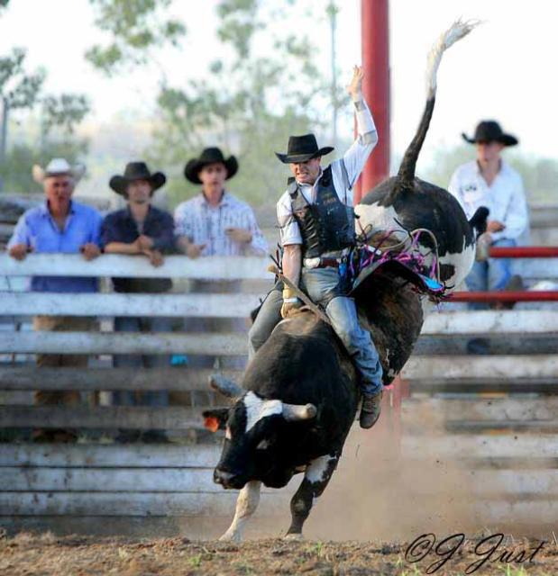 bullrider-1